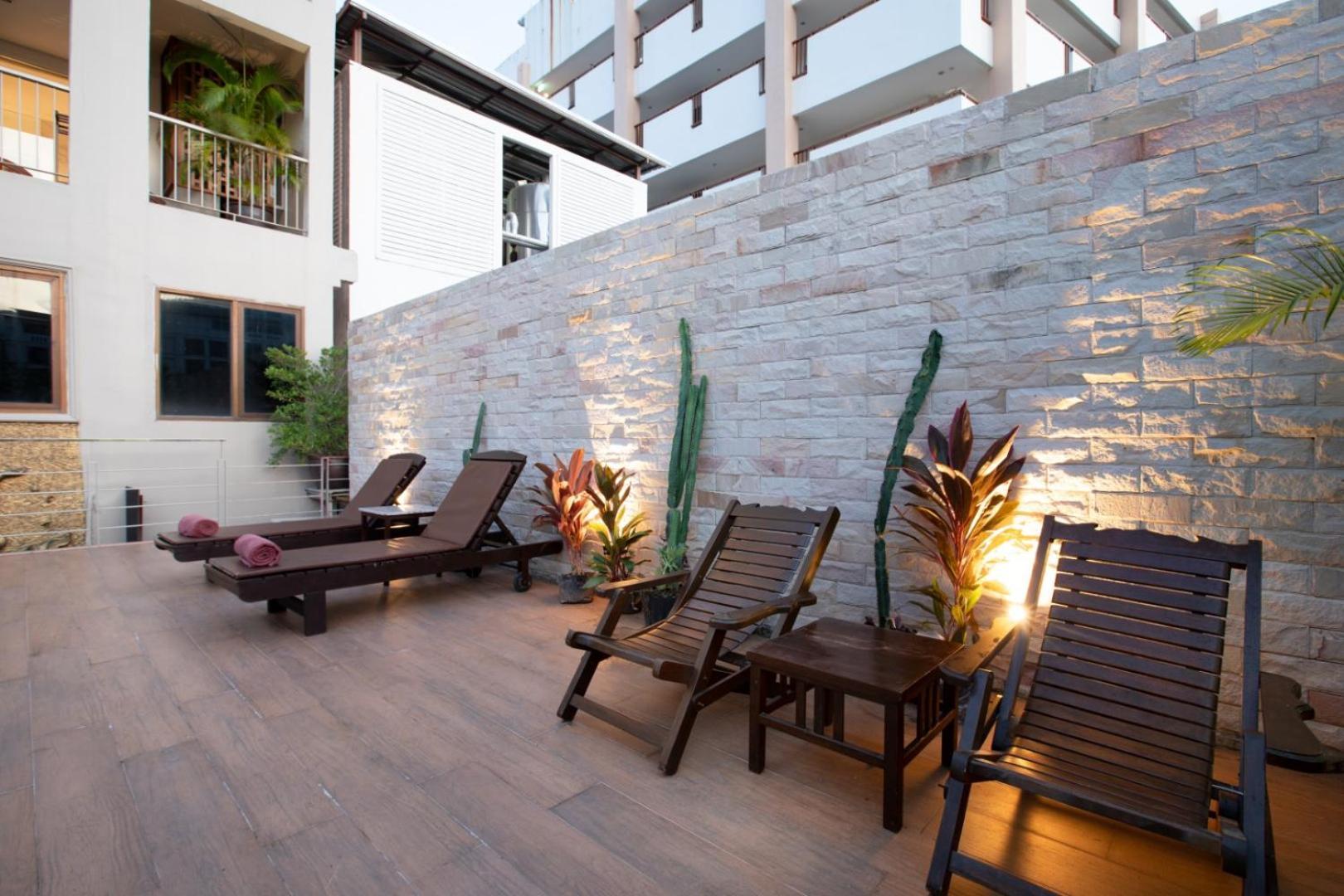 Orchid Garden Hotel Patong Exterior foto