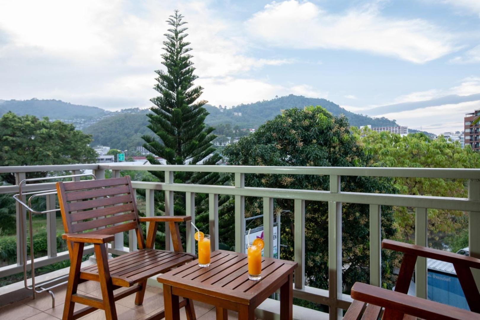 Orchid Garden Hotel Patong Exterior foto